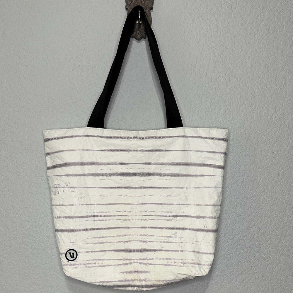 Vuori Aloha Day Tripper Striped White Canvas Tote Bag with Black Handles